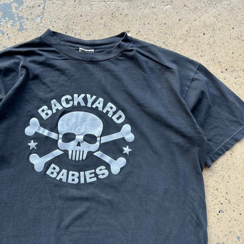 90s Vintage Backyard Babies Swedish Rock Band Tee Shirt blue grape LARGE